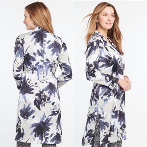 Nic+Zoe Inky Flowers Jacket Blue Multi